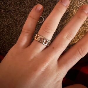 2 assorted rings, chain link and silver spinning anxiety ring